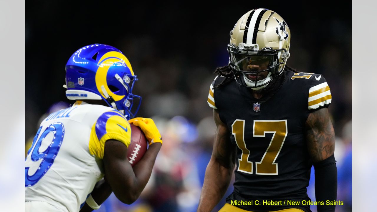 Halftime Score - New Orleans Saints vs Los Angeles Rams - 2022 NFL