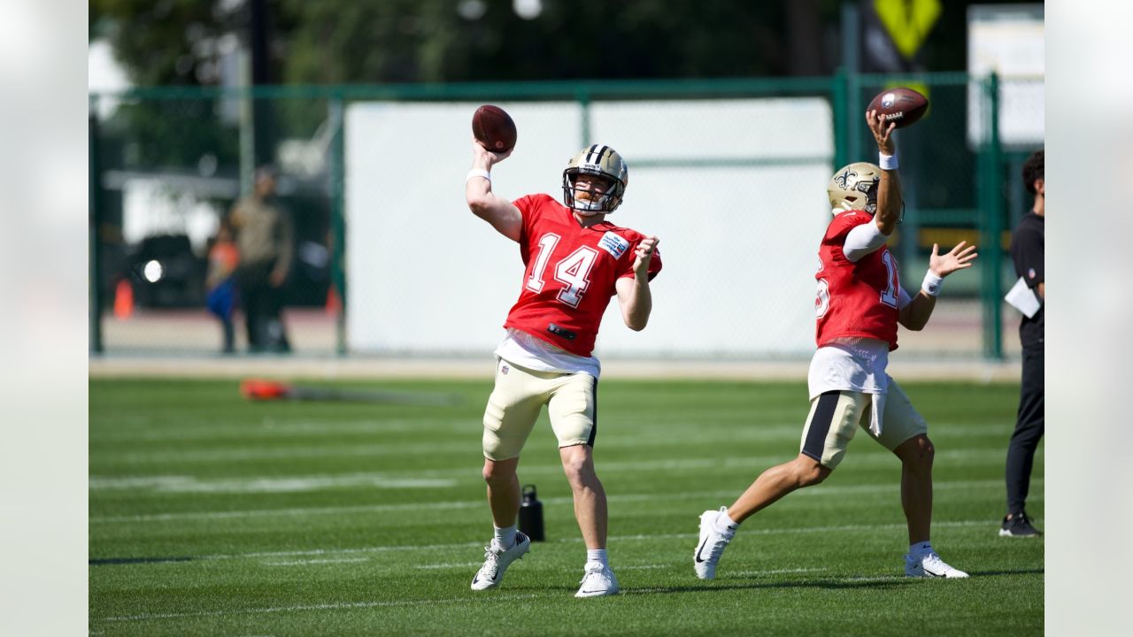 Saints QB Winston leaves practice with foot 'tweak' Southwest News - Bally  Sports