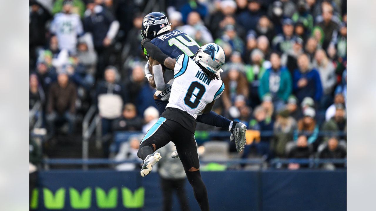 Rapid Reaction: Panthers Control The Clock And The Run Game In Upset Win  Over Short-Handed Seahawks