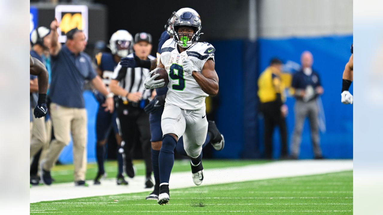 Seattle Seahawks running back Kenneth Walker III (9) wears customized  cleats before an NFL football game against the Los Angeles Rams, Sunday,  Dec. 4, 2022, in Inglewood, Calif. (AP Photo/Kyusung Gong Stock