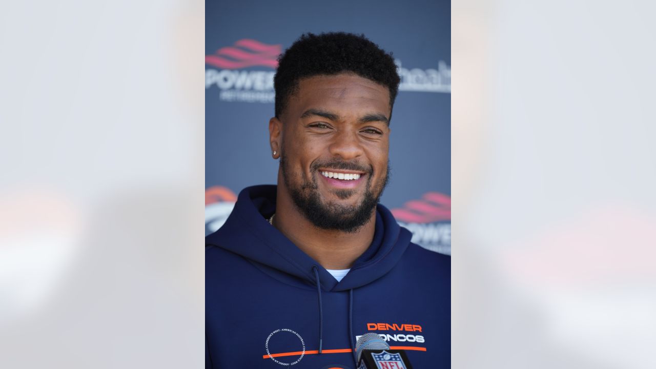 Dre'Mont Jones excited for 'a new beginning' with Seahawks after 'a lot of  drama' with Broncos - Field Gulls