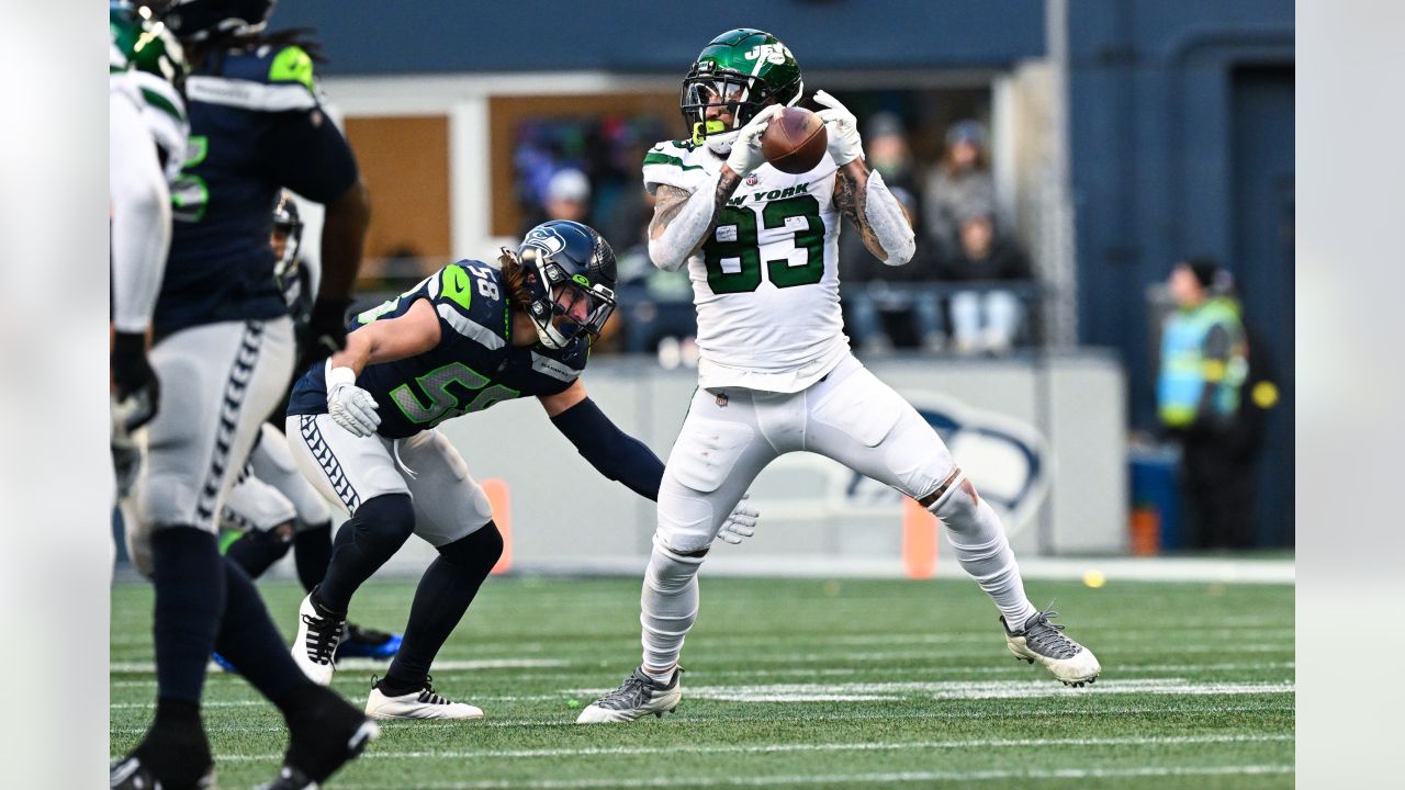 Seahawks: Pete Carroll endorses Jordyn Brooks despite option decline