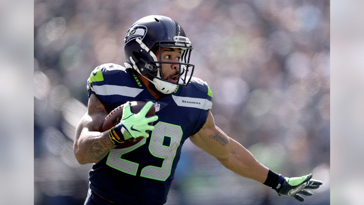 LOOK: Former Seahawk Earl Thomas wearing No. 29 for Baltimore Ravens