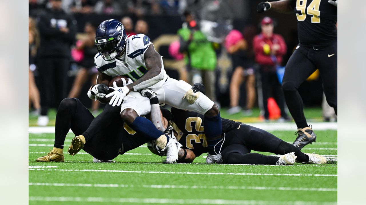 Geno Smith, Tyler Lockett big, Seahawks lose at Saints 39-32