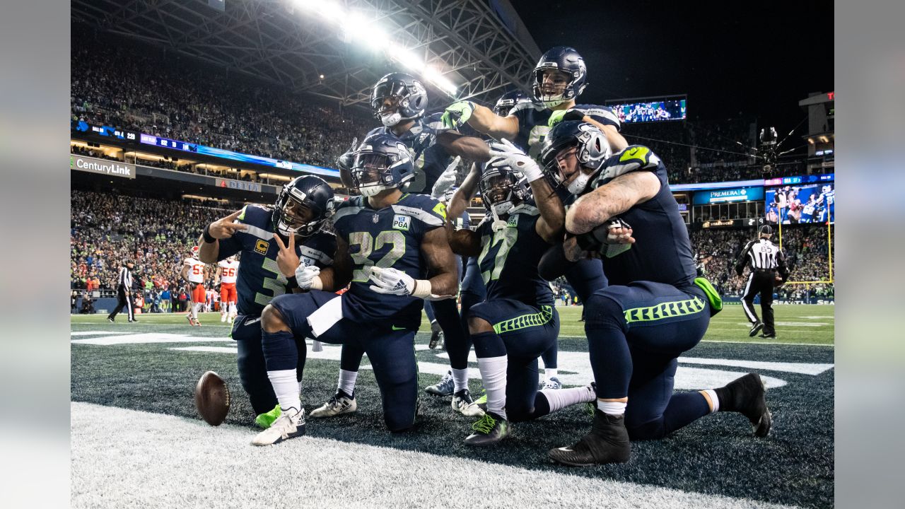 Seattle Seahawks tell Cleveland Browns fans 'Bye Bye Bye' in choreographed  touchdown celebration