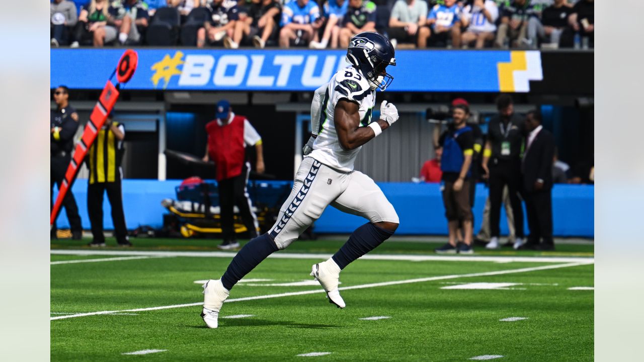 Seattle Seahawks running back Kenneth Walker III (9) wears customized  cleats before an NFL football game against the Los Angeles Rams, Sunday,  Dec. 4, 2022, in Inglewood, Calif. (AP Photo/Kyusung Gong Stock