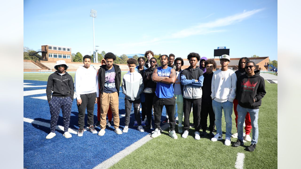 Seahawks, WHOLE Mentoring & Microsoft Send Seattle Students On East Coast  HBCU Tour