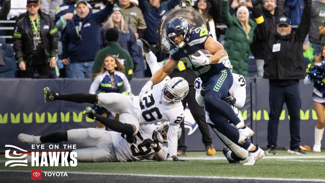 ESPN simulated season has Seattle Seahawks ending playoff win drought -  Field Gulls