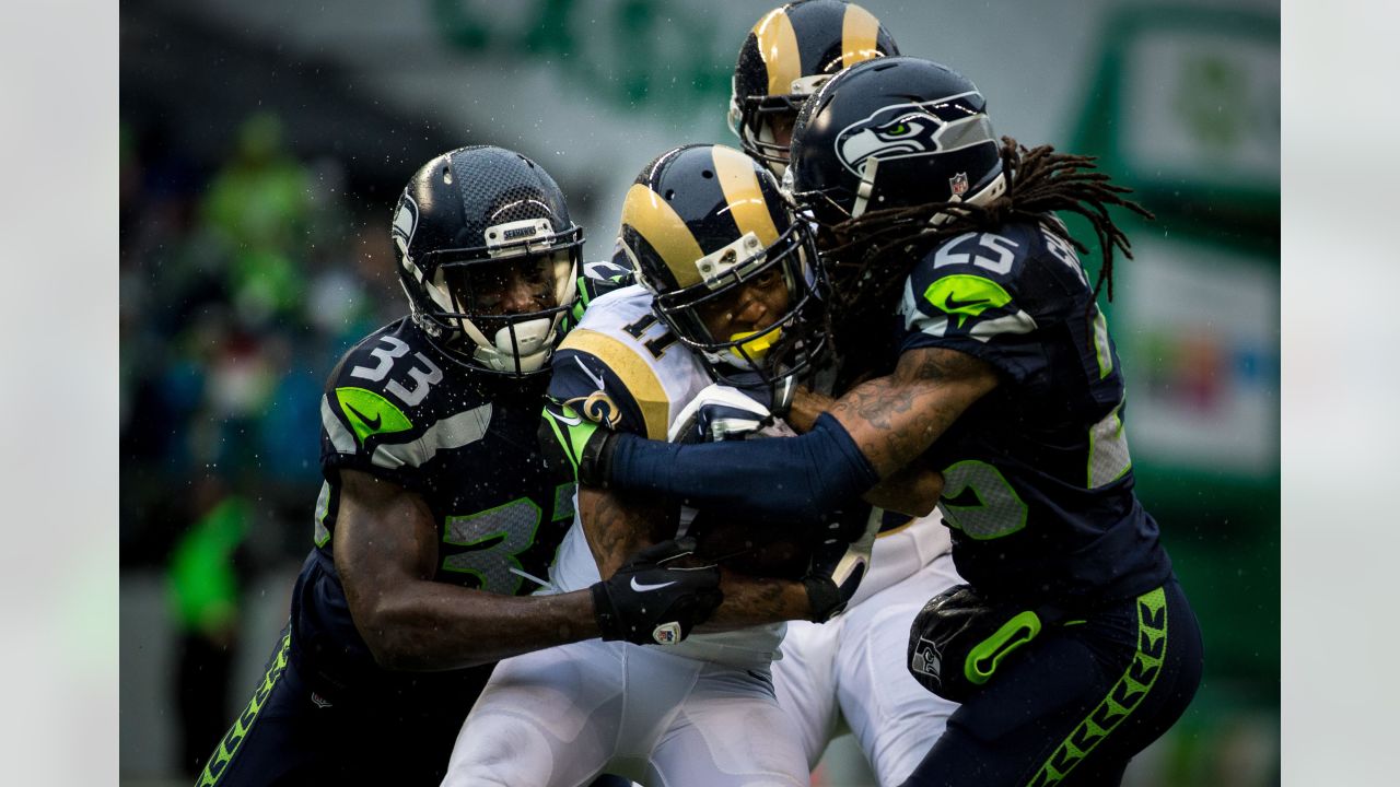 Seattle Seahawks including Thomas Rawls (34) and Cassius Marsh