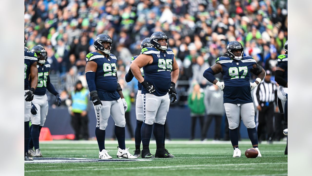 Rapid Reaction: Seahawks Take Care Of Business In Critical Week 17