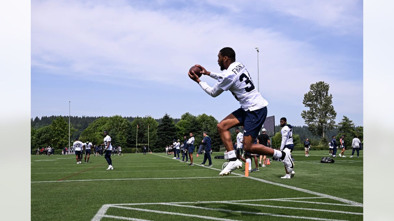 Tariq Woolen is a ⭐️ - Pro Football Focus