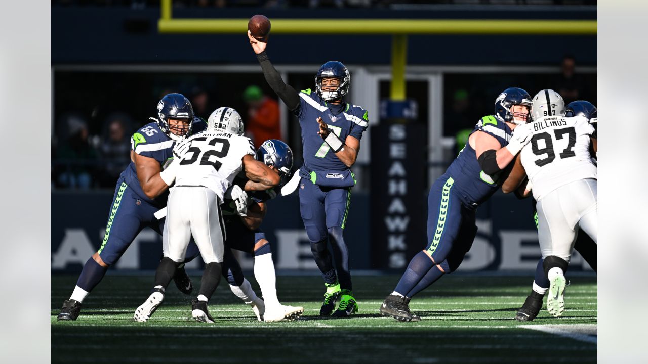 Seahawks avoid upset, rally for overtime win vs. Bucs