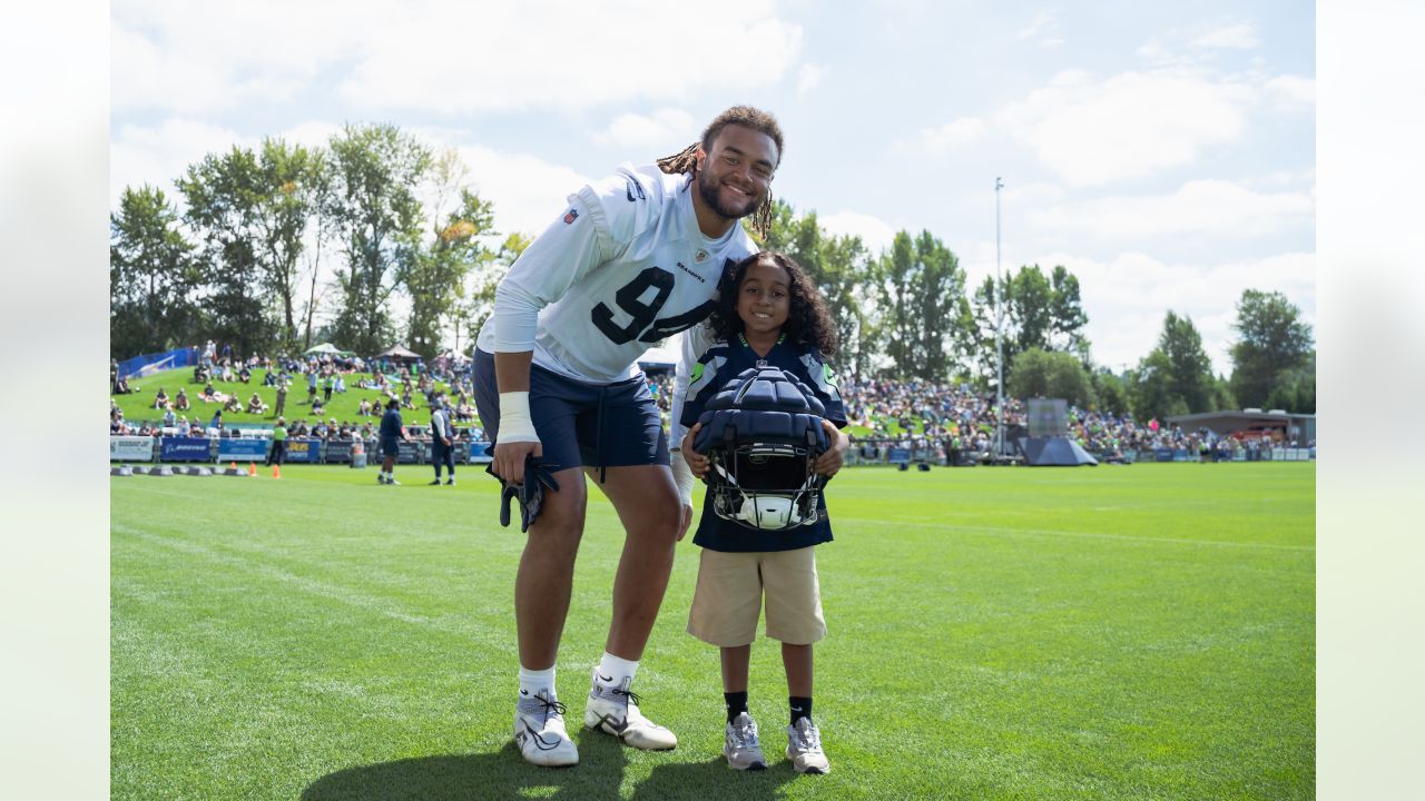 Seahawks Round-Up: Damien Lewis and Abe Lucas Ranked Top 75 In