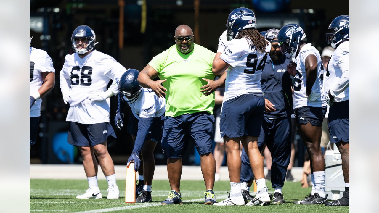 Quarterbacks take center stage and other things we learned at the second  day of Seahawks minicamp