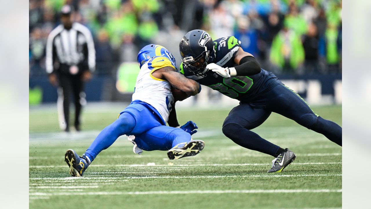 Los Angeles Rams quarterback Matthew Stafford warms up before an NFL  football game against the Seattle Seahawks on Sunday, Sept. 10, 2023, in  Seattle. (AP Photo/Stephen Brashear Stock Photo - Alamy