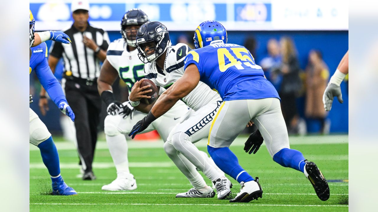 Big Games By Tyler Lockett & DK Metcalf Help Seahawks To 40-34 Win