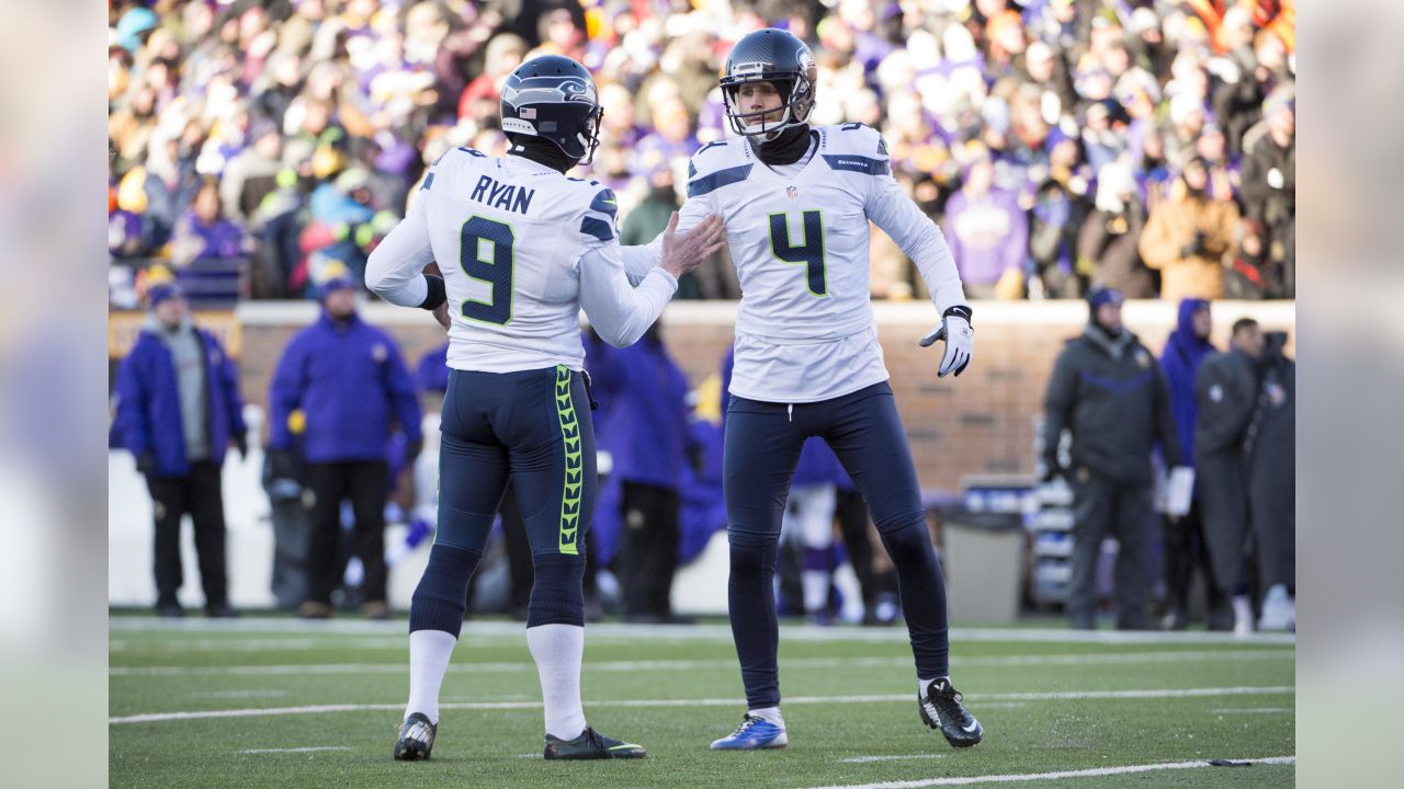 Seahawks escape with 10-9 win over Vikings after missed kick