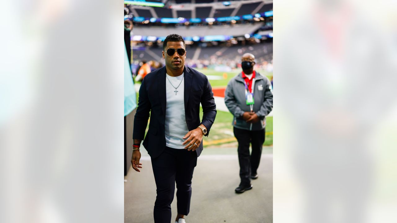 Super Bowl Breakfast to Present Russell Wilson 2022 Bart Starr Award [PRESS  RELEASE]