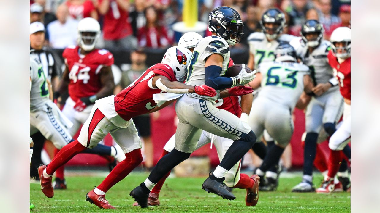 Seattle Seahawks linebacker Cullen Gillaspia (41) during an NFL football  game against the Arizona Cardinals, Sunday, Oct. 16, 2022, in Seattle, WA.  The Seahawks defeated the Cardinals 19-9. (AP Photo/Ben VanHouten Stock  Photo - Alamy