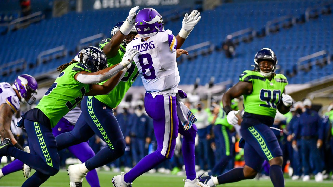 Seahawks start season 5-0 after dramatic 27-26 win over Vikings