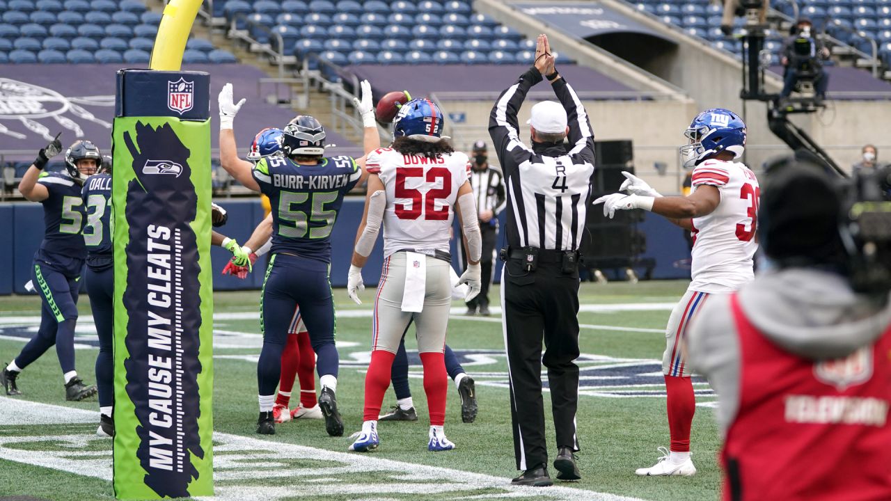 Seattle Seahawks linebacker Ben Burr-Kirven (55) reacts after the NFL  football game against the San Francisco 49ers, Sunday, Jan. 3, 2021, in  Glendale, Ariz. (AP Photo/Jennifer Stewart Stock Photo - Alamy