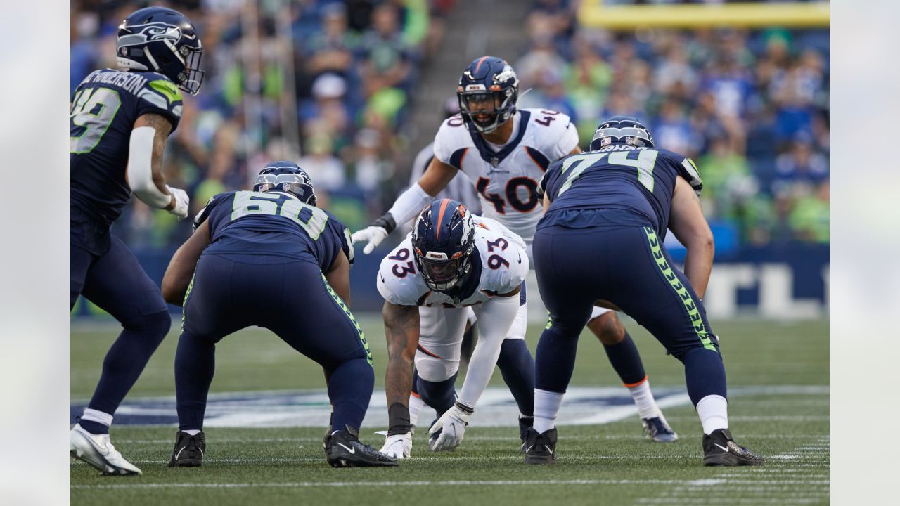 Denver Broncos linebacker Bradley Chubb (55) lines up against the Tampa Bay  Buccaneers in the first half of an NFL football game, Sunday, Sept.. 27,  2020, in Denver. (AP Photo/Justin Edmonds Stock