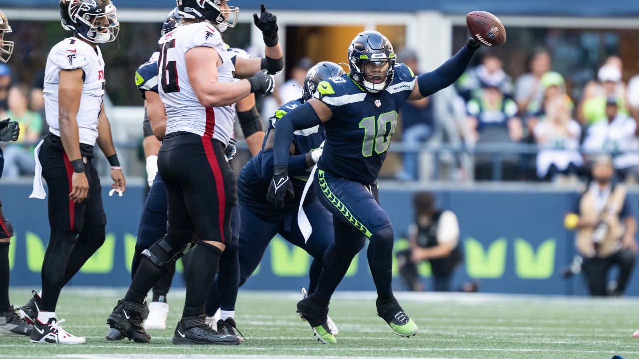 Seattle Seahawks linebacker Uchenna Nwosu can't be stopped on