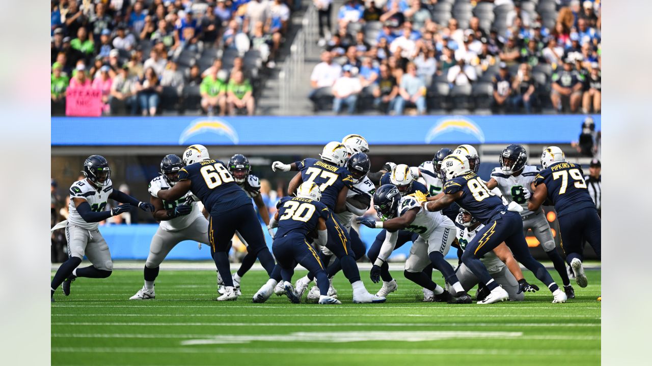 Seahawks vs. Chargers: Seattle leads NFC West after running over Chargers -  Field Gulls