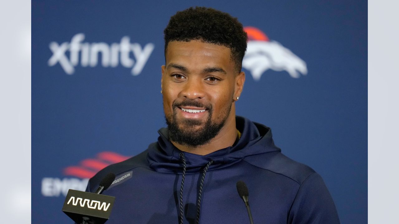 Denver, USA. October 23, 2022: Denver Broncos defensive end Dre