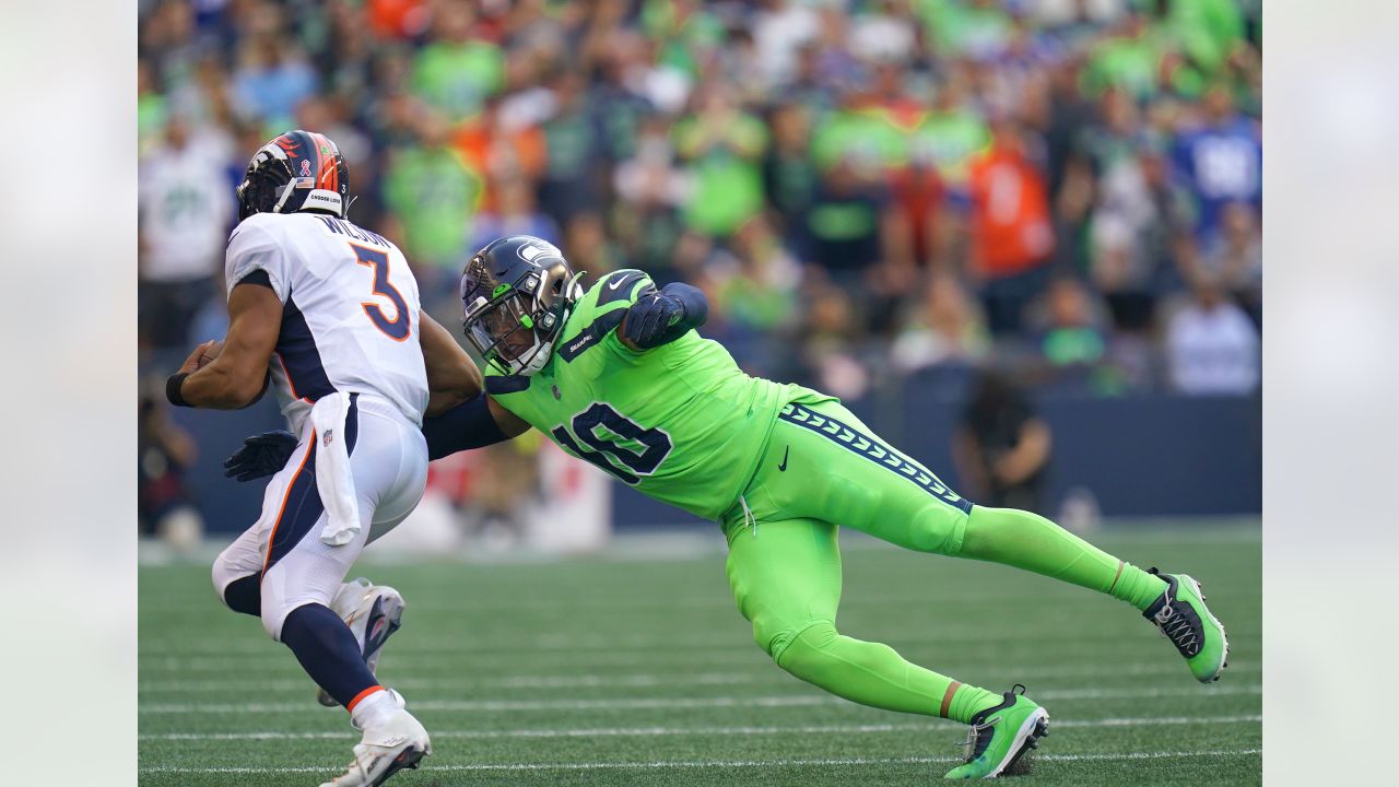 What the Uchenna Nwosu extension means for the future of the Seattle  Seahawks Defense 