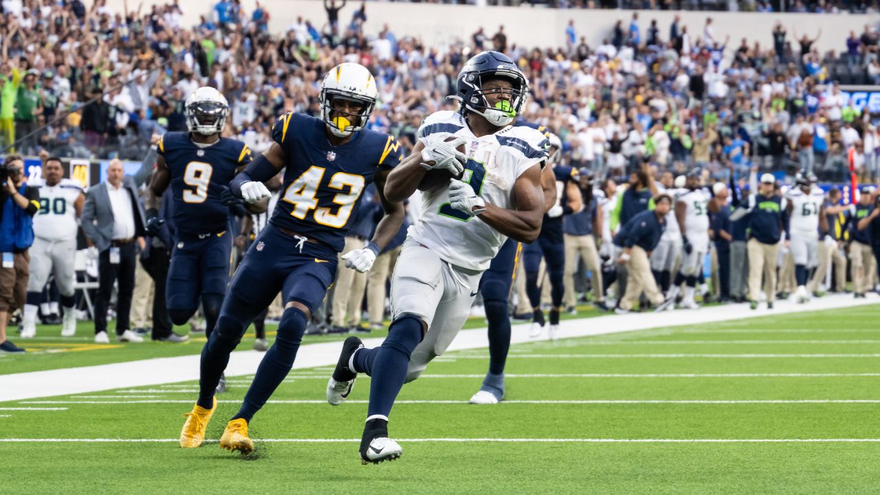 Seattle Seahawks linebacker Joshua Onujiogu (49) jogs during minicamp  Tuesday, June 6, 2023, at the NFL football team's facilities in Renton,  Wash. (AP Photo/Lindsey Wasson Stock Photo - Alamy