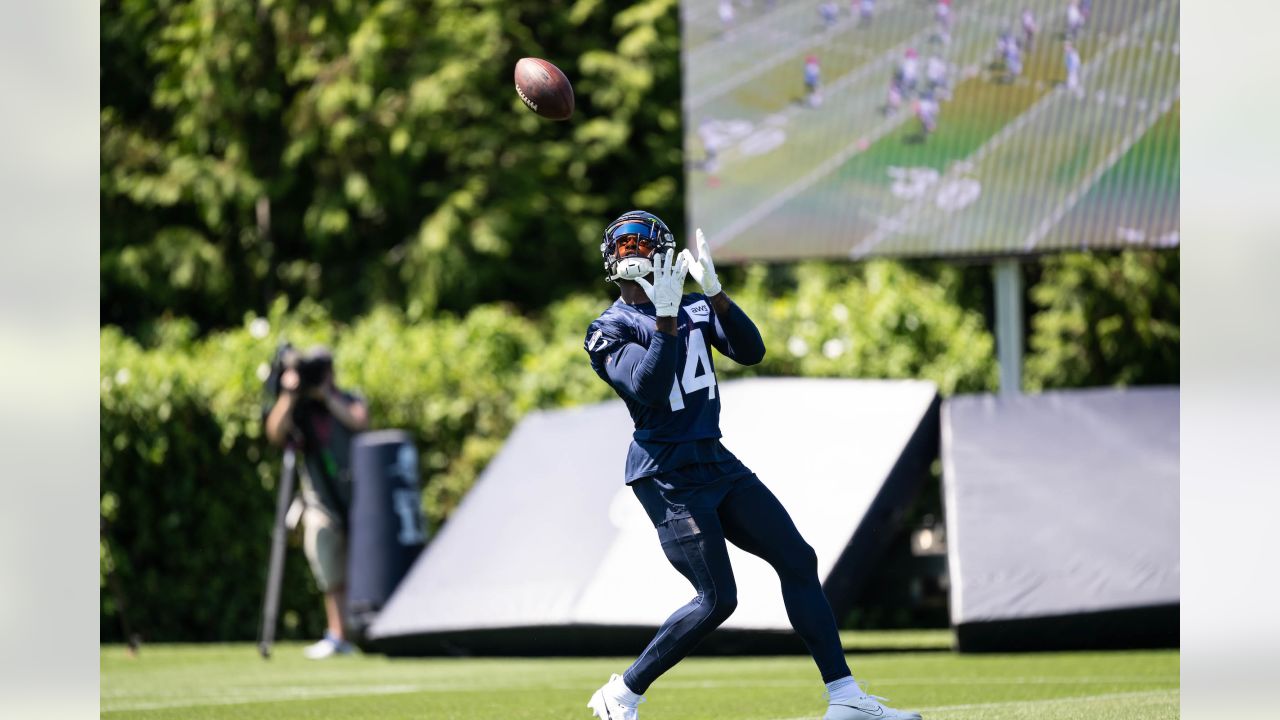 Seahawks News 8/9: Mike Jackson having a transformative camp