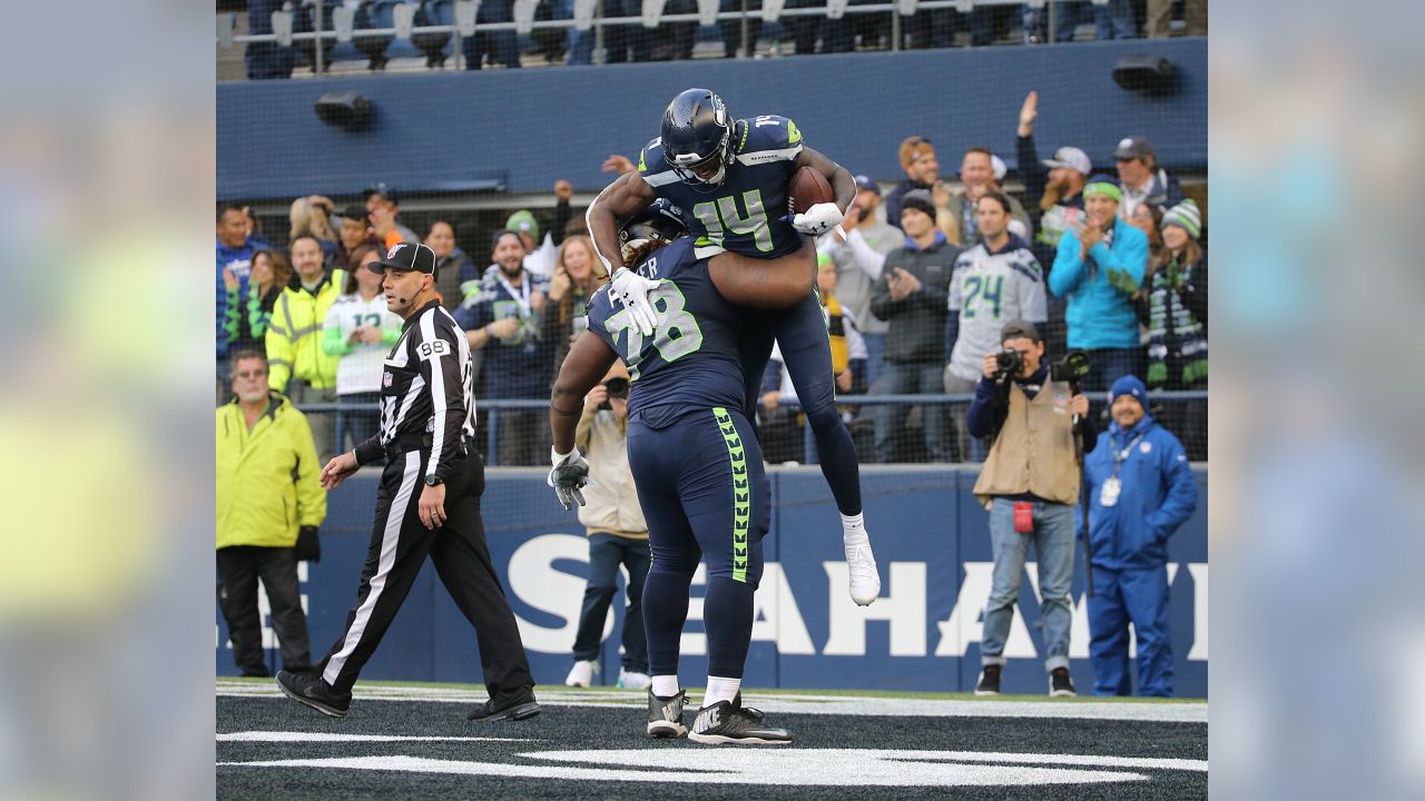 Seahawks outlast Bucs 40-34 in OT - The Columbian