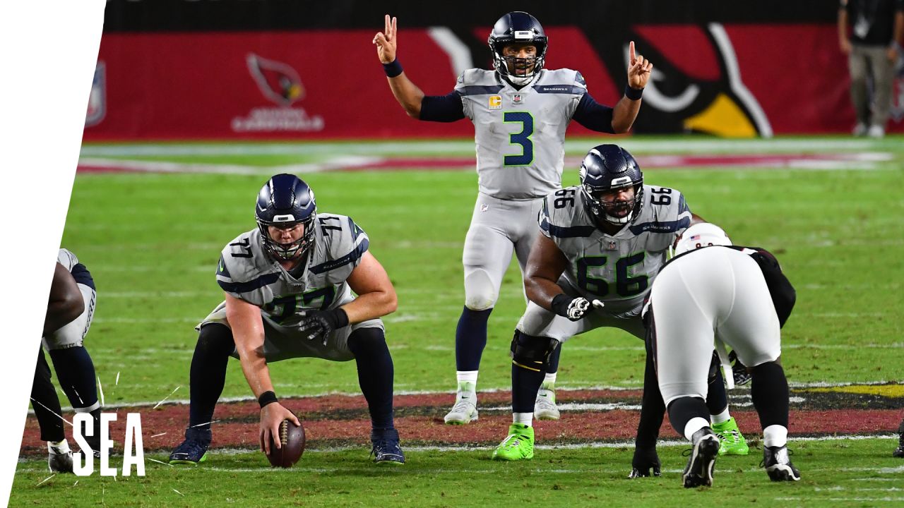 Reporter Bob Condotta grades the Seahawks' Week 7 win over