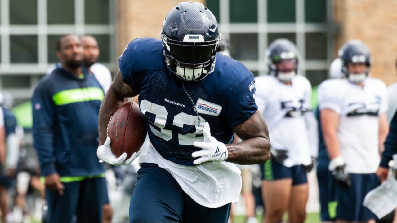 RB Rashaad Penny, DE Ziggy Ansah questionable for Seahawks