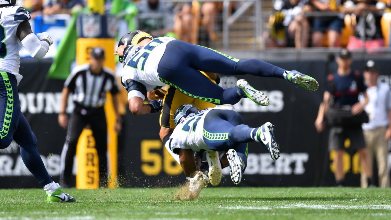 Tackles Jake Curhan & Stone Forsythe “Did A Phenomenal Job” In Seahawks'  Overtime Win Over Lions