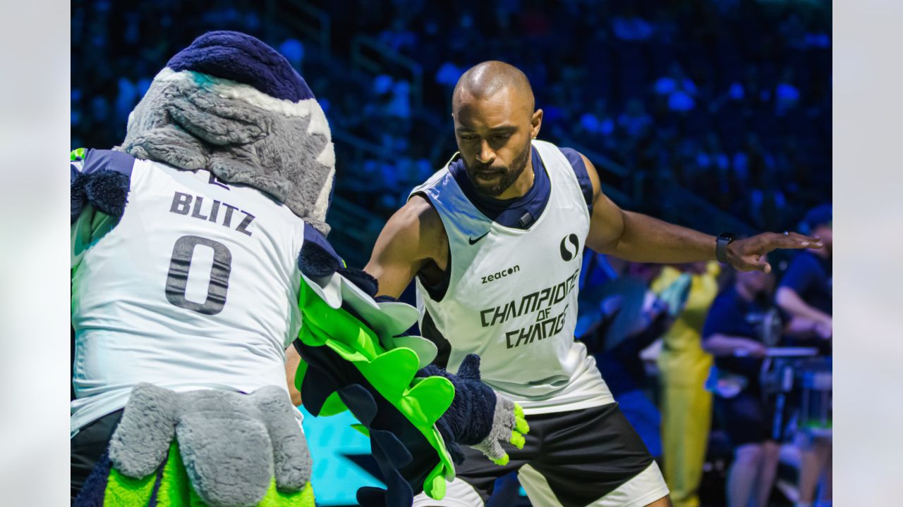 Wednesday Round-Up: Seahawks Legends Cliff Avril, Doug Baldwin and Michael  Bennett Announce Second-Annual Champions of Change All-Star Game