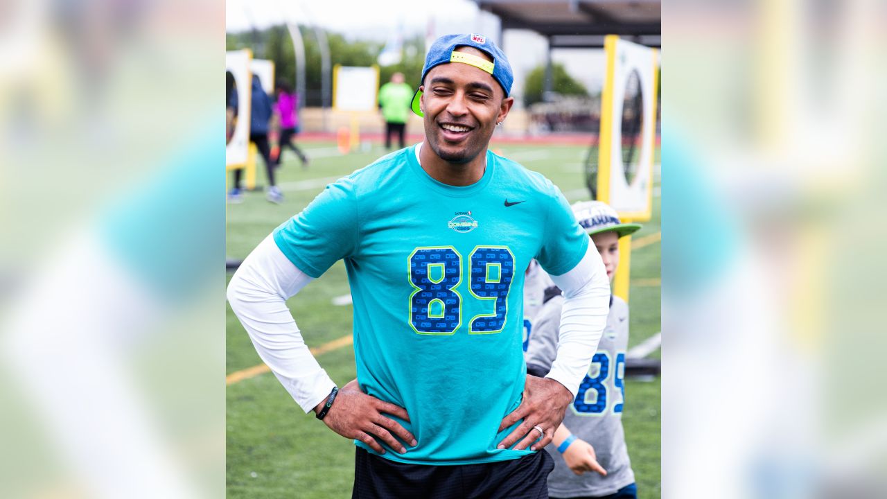 Former Seattle Seahawks wide receiver Doug Baldwin teams up with Renton to  create community center - Puget Sound Business Journal