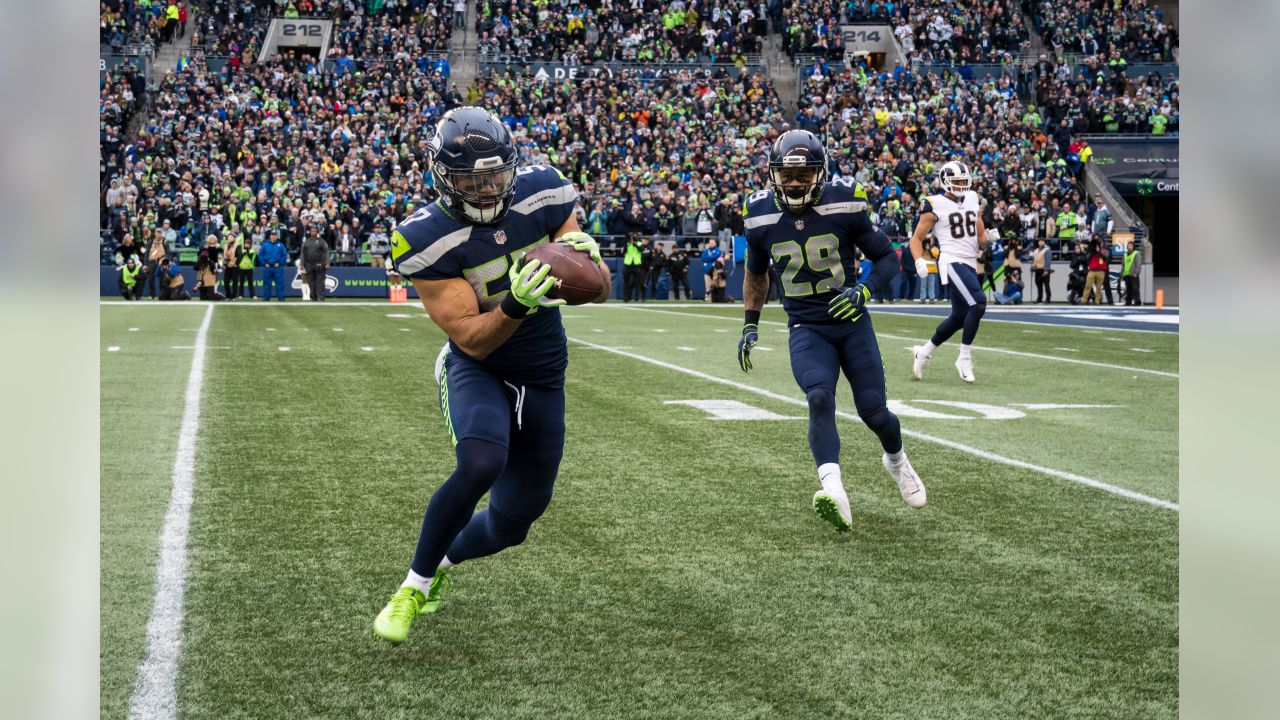 Seahawks Celebrating “Beautiful Anniversary” Of Super Bowl XLVIII Victory