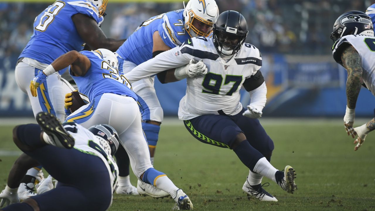 NFL cutdown day: Geno Smith, Jaron Brown surprise cuts as Seahawks finalize  53-man roster