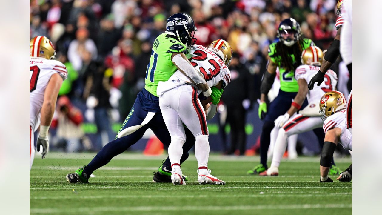 Seahawks vs. 49ers Final Score: Seattle falls 21-13, 49ers take