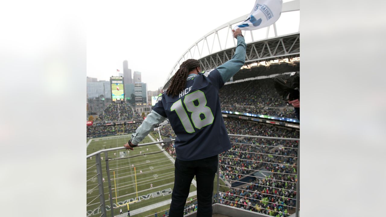 Jersey Retirement “Really Special” For Seahawks Legend Kenny Easley