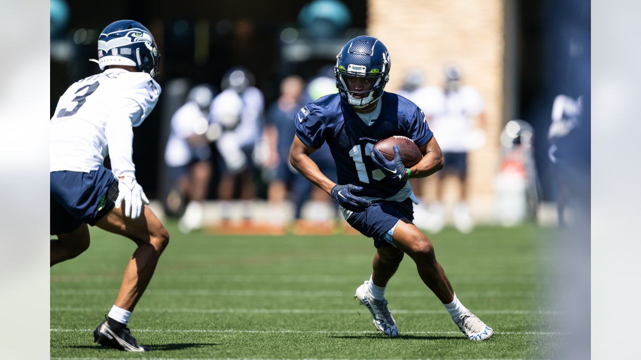 Quarterbacks take center stage and other things we learned at the second  day of Seahawks minicamp, Seahawks