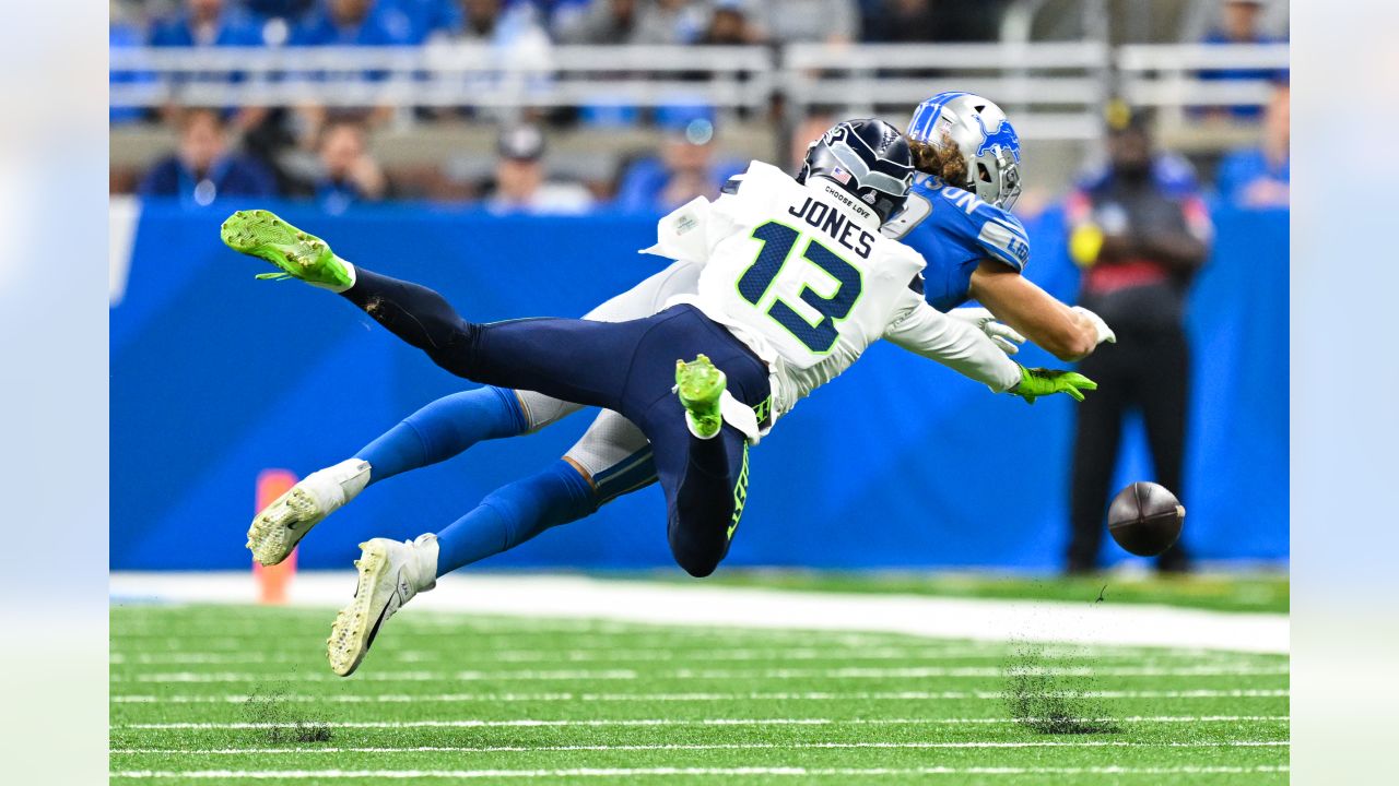 Instant Lookback: First Career Pick 6 For Tariq Woolen