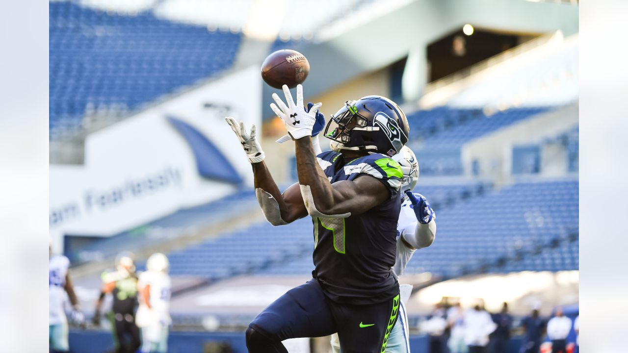 Seattle, WA, USA. 3rd Oct, 2019. Seattle Seahawks cornerback Neiko Thorpe  (23) carries the ''12'' flag before a game between the Los Angeles Rams and  Seattle Seahawks at CenturyLink Field in Seattle