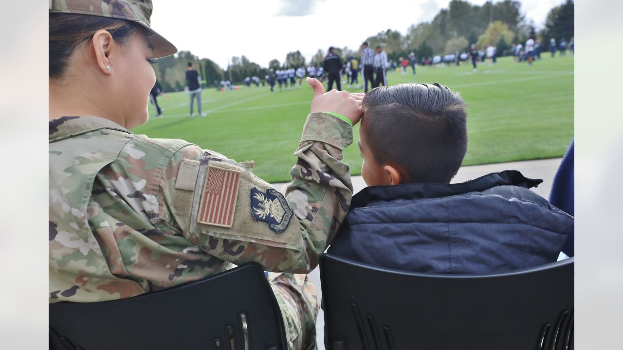 Seahawks Recognize Military & Veterans for NFL's Salute to Service