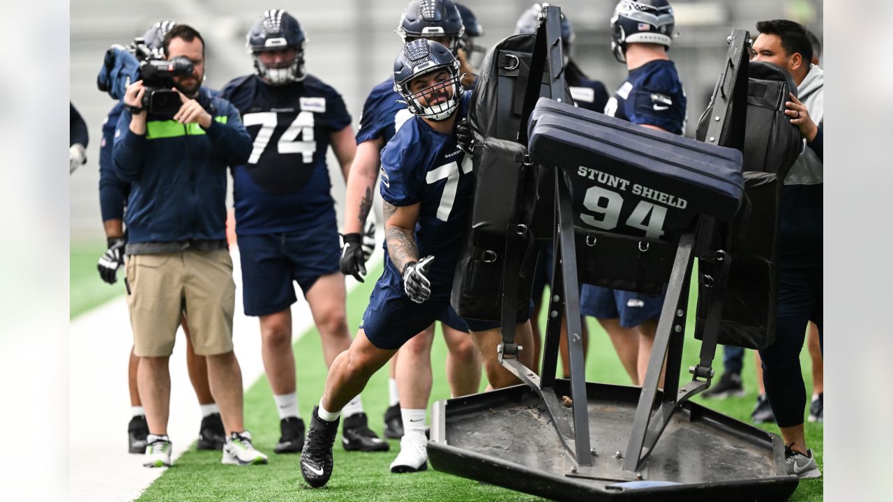 New Seahawks RB Ken Walker III 'a rocket' in first rookie minicamp