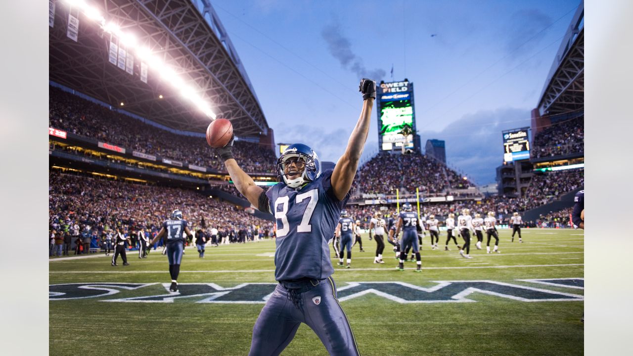 FOX 13 Seattle - The Seattle Seahawks cruise to a 40-3 victory