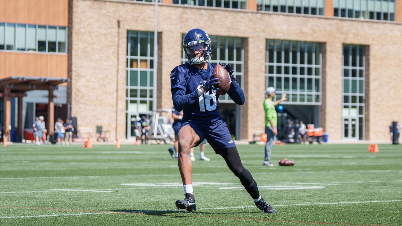 Seahawks minicamp wrap-up: Rookies shining, vets fitting in