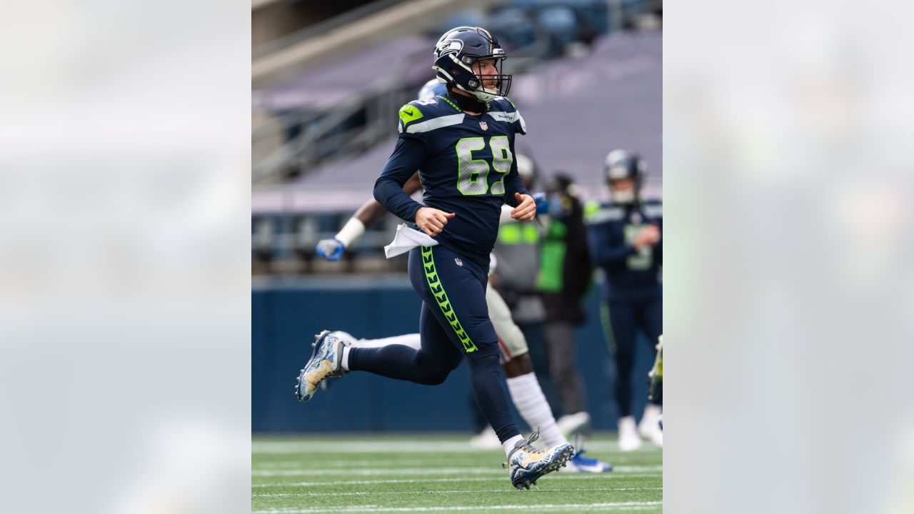 Russell Wilson, Bobby Wagner and Nick Bellore Named Seattle Seahawks' Team  Captains - Sports Illustrated Seattle Seahawks News, Analysis and More